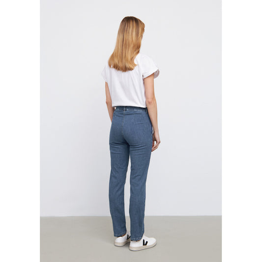 Kelly Kort denim