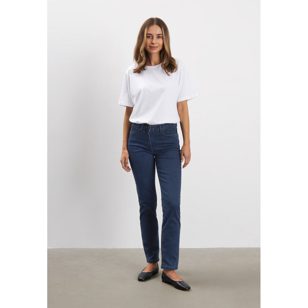 Jeans Charlotte Regular - Flera färger