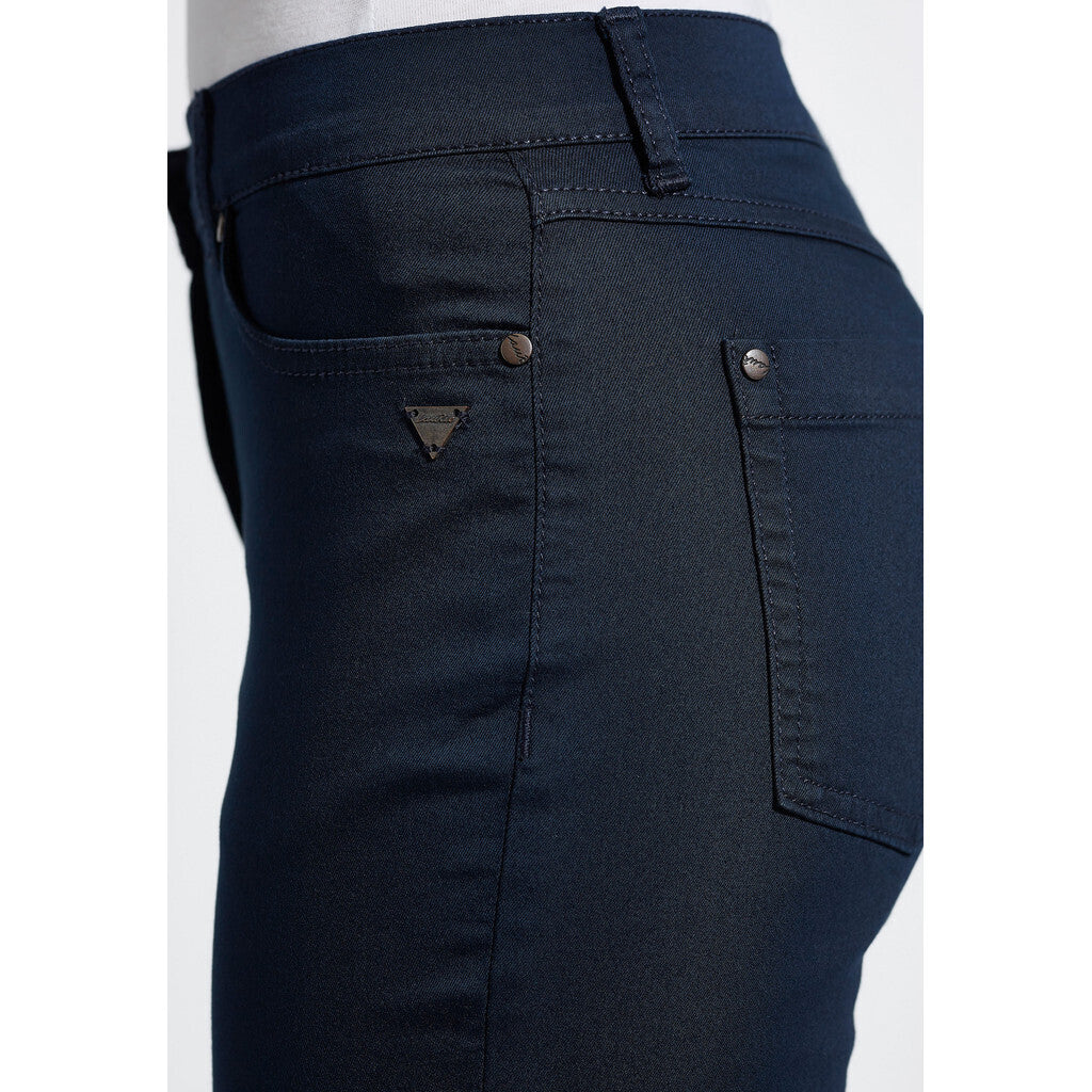 Jeans Charlotte Regular - Flera färger