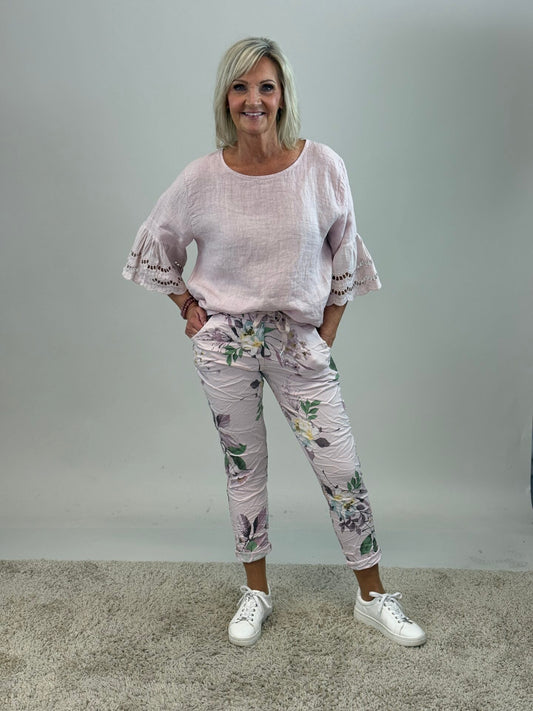 Blommig byxa Signe - Flera färger
